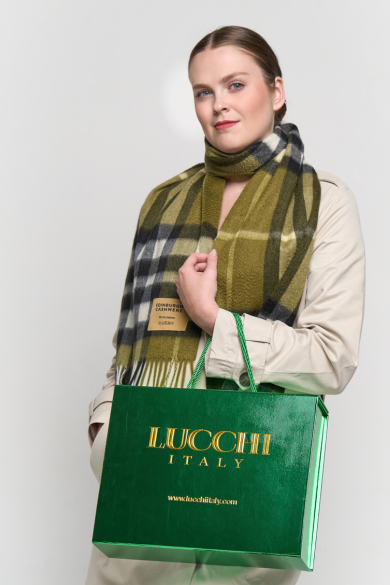 Edinburgh Cashmere DC Scott Cashmere Scarf gift box